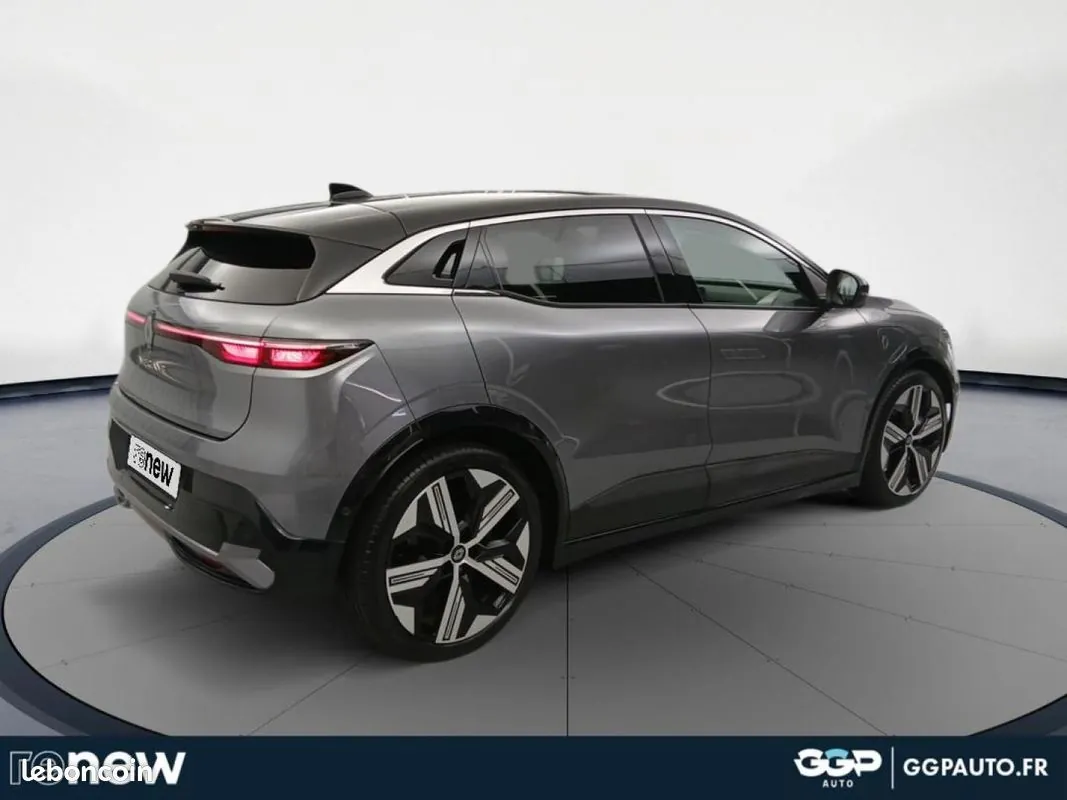 Renault Megane 2023 photo 5