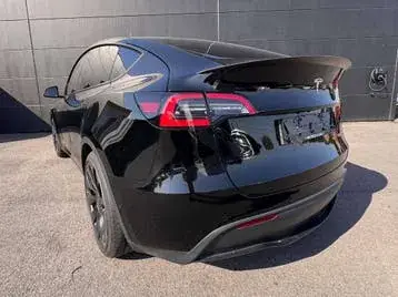 Tesla Model Y 2022 photo 3