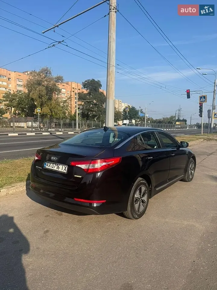 Kia Optima 2012 photo 4