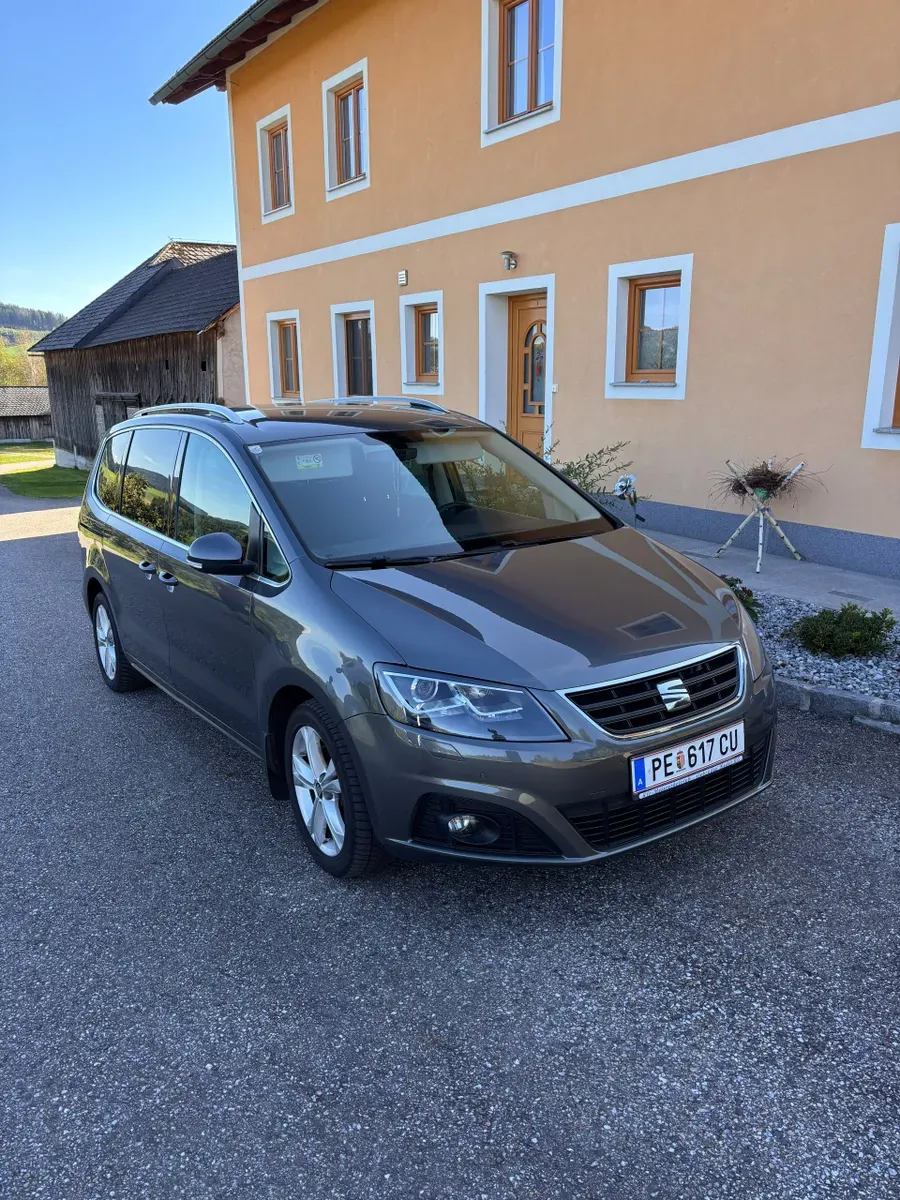 Seat Alhambra 2017 photo 2