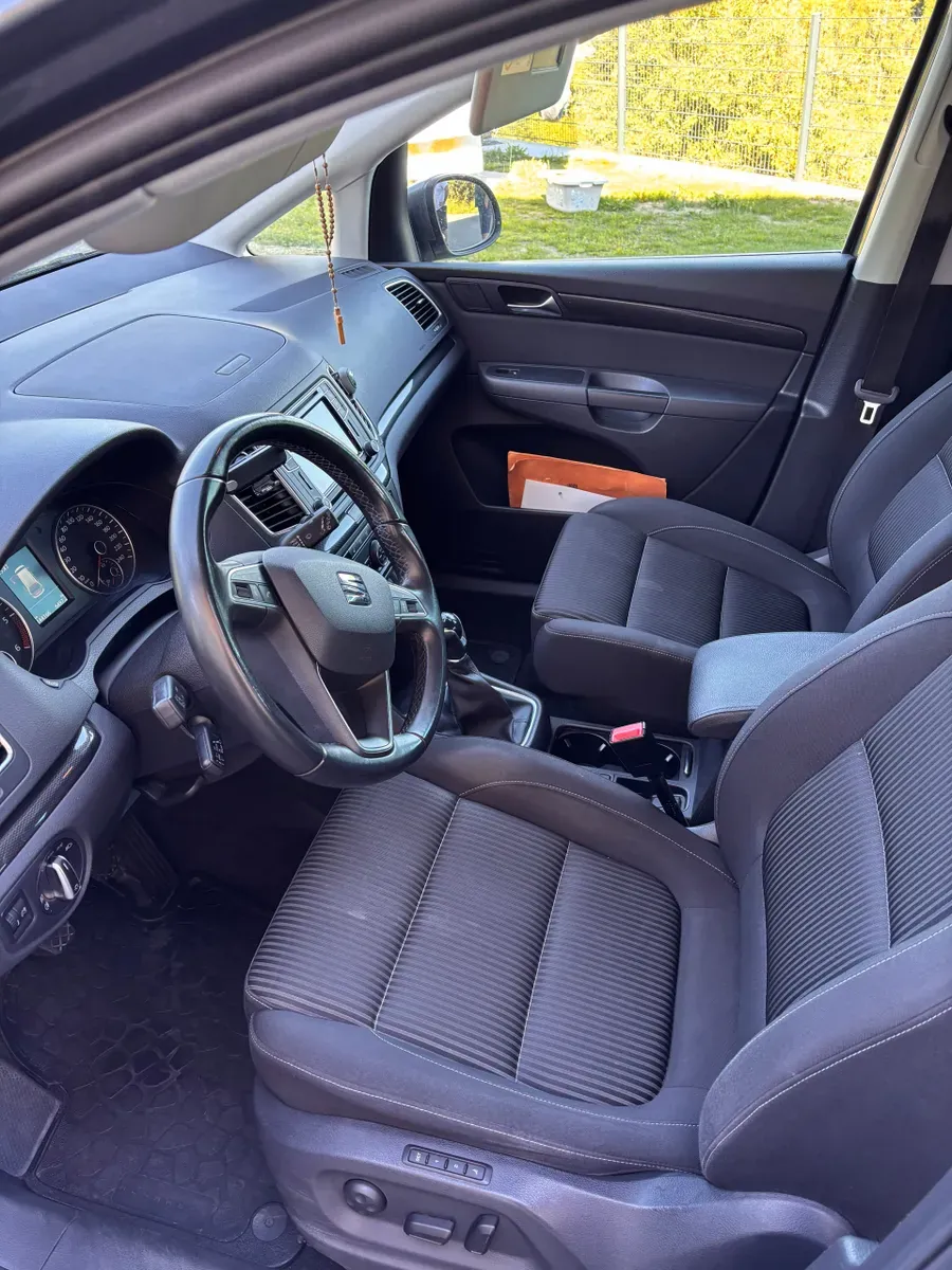Seat Alhambra 2017 photo 3