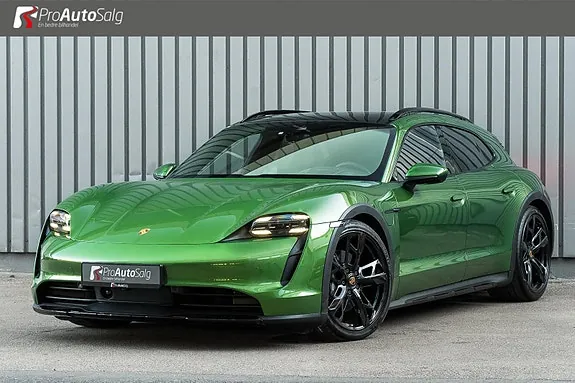 Porsche Taycan 4