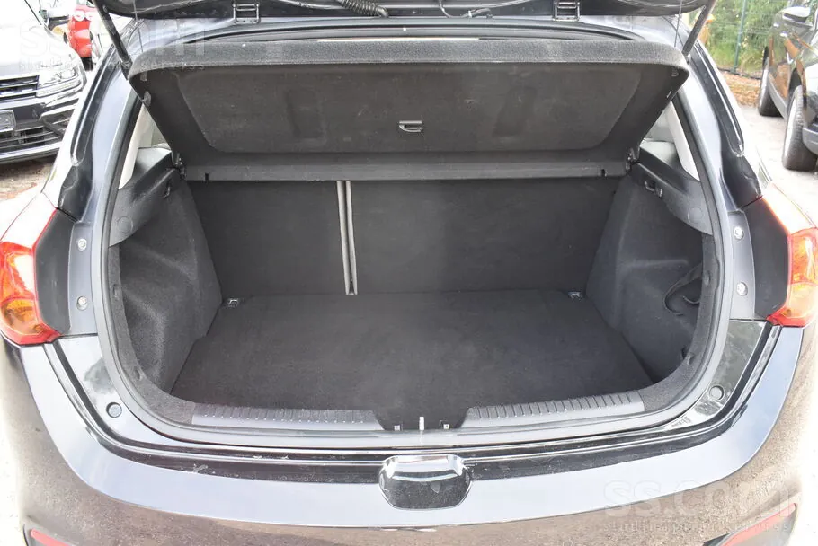 Kia Ceed 2012 photo 5