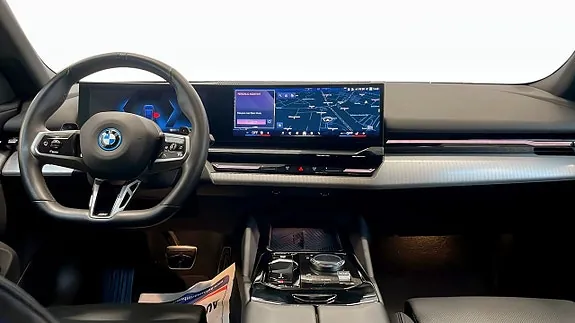 BMW 530E 2025 photo 4