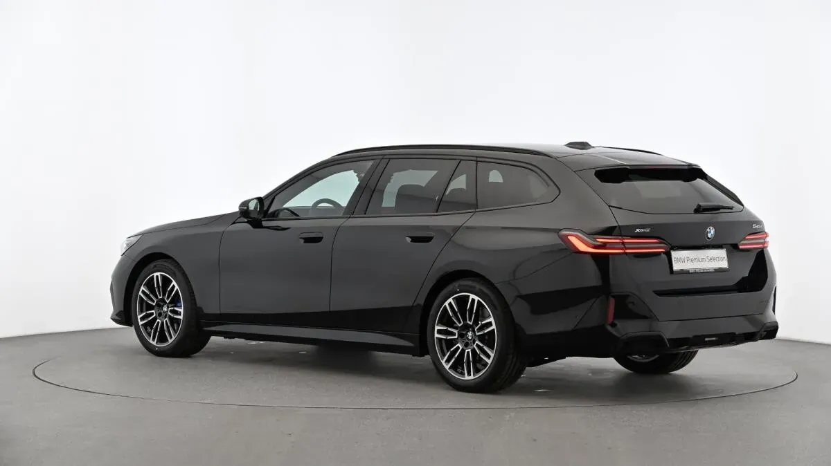 BMW 5 Series 2026 photo 3