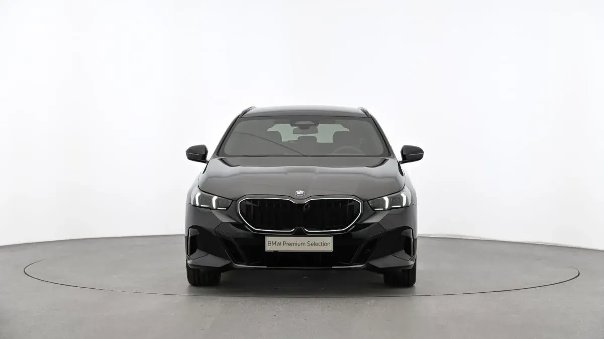 BMW 5 Series 2026 photo 2