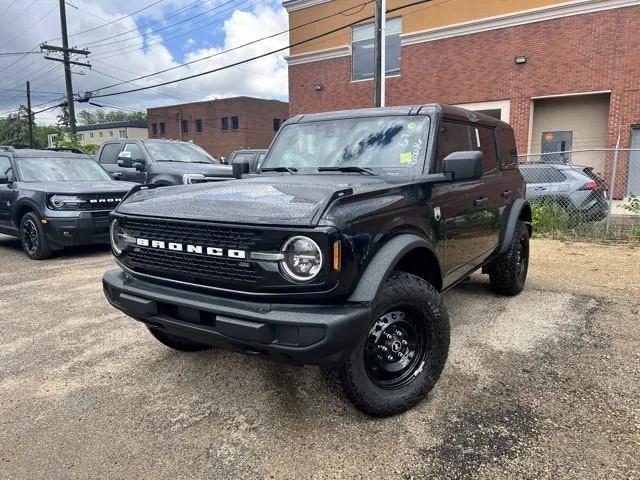 Ford Bronco 2026 photo 2