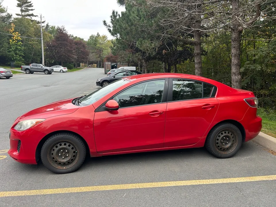 Mazda 3 2013 photo 4