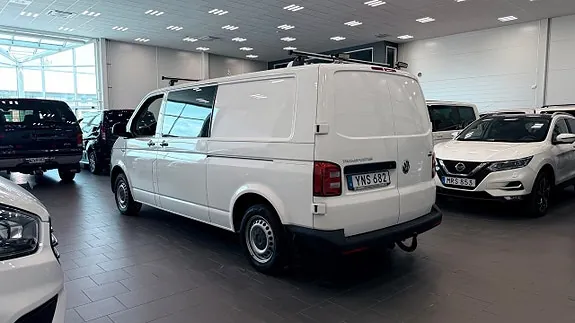 Volkswagen Transporter 2018 photo 5