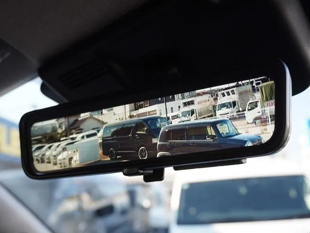 Toyota Hiace 2026 photo 4