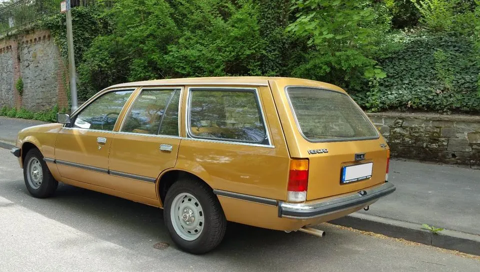 Opel Rekord E Caravan