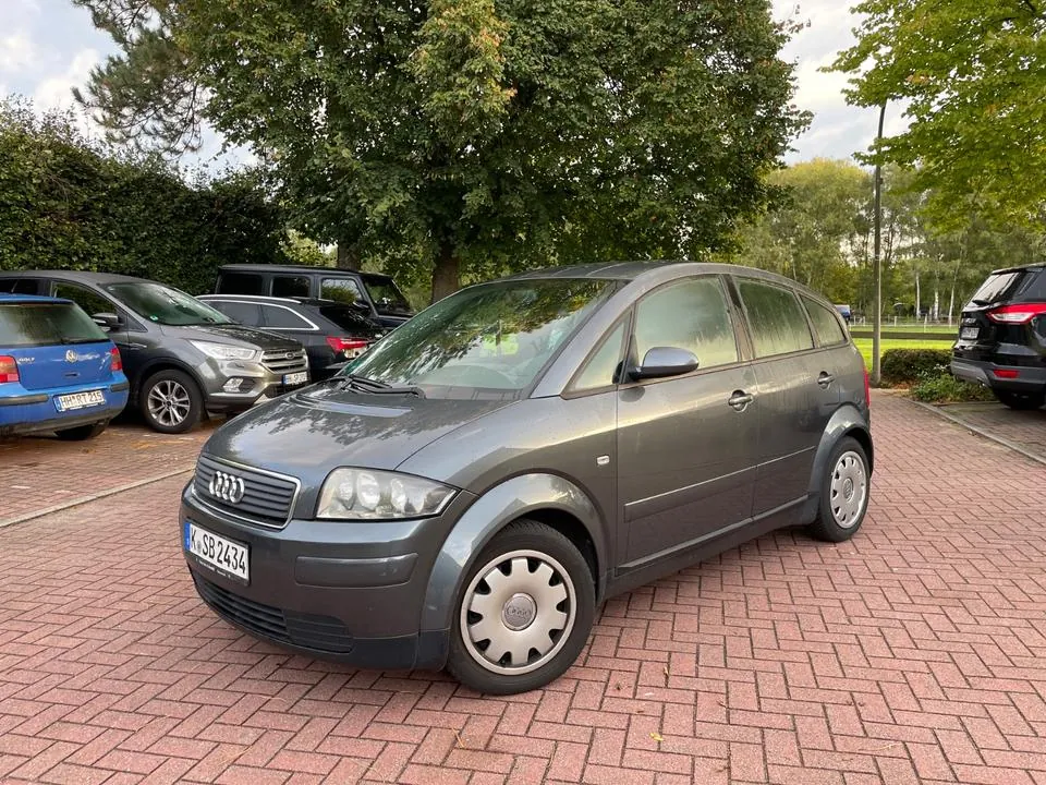 Audi A2