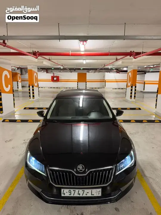 Skoda Superb 2016 photo 5