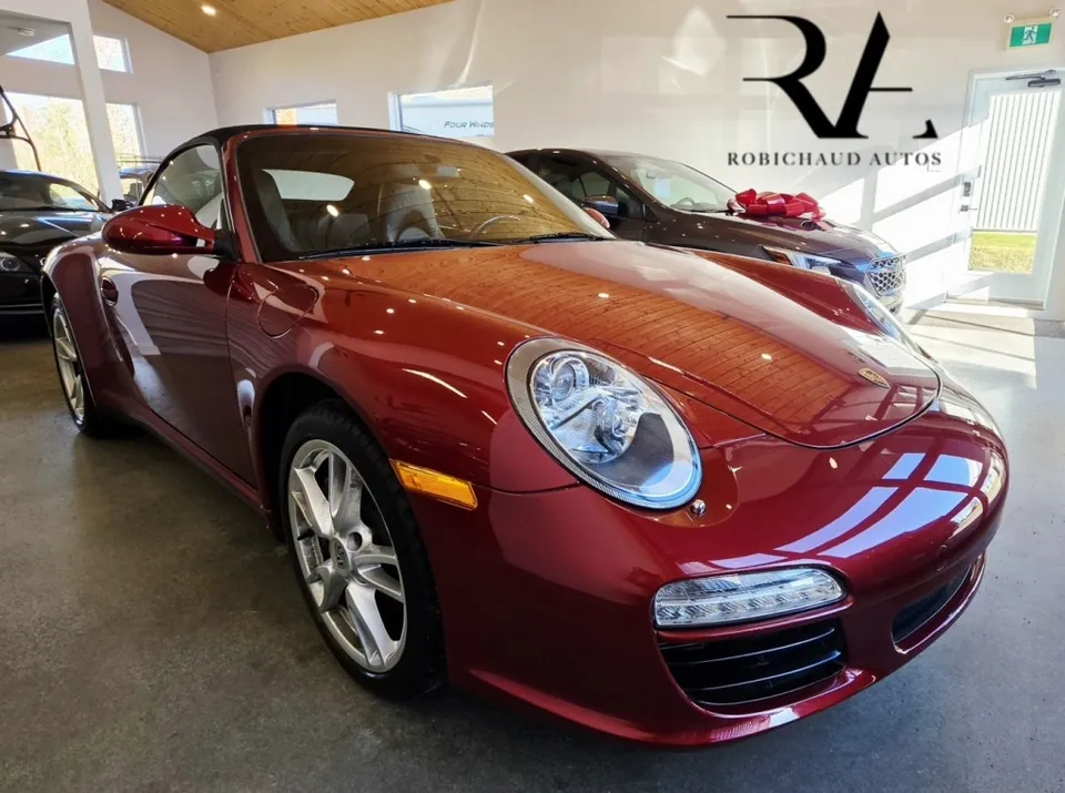 Porsche 911 2012 photo 2