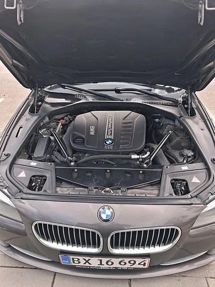 BMW 530D 2013 photo 2
