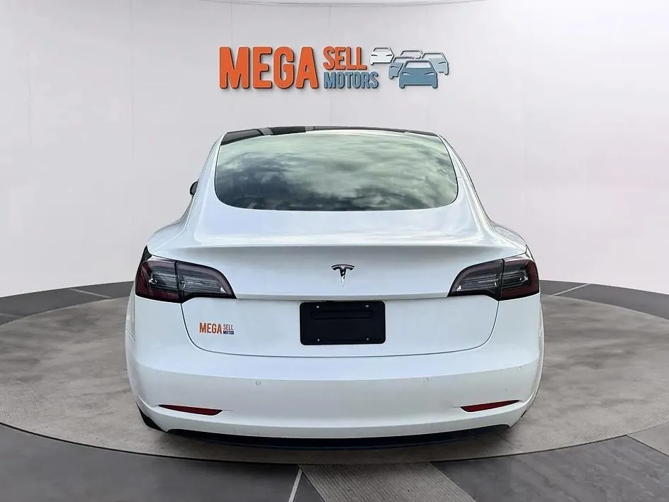 Tesla Model 3 2019 photo 4