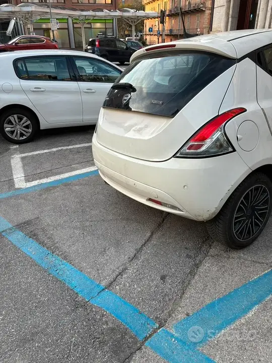 Lancia Ypsilon 2022 photo 3