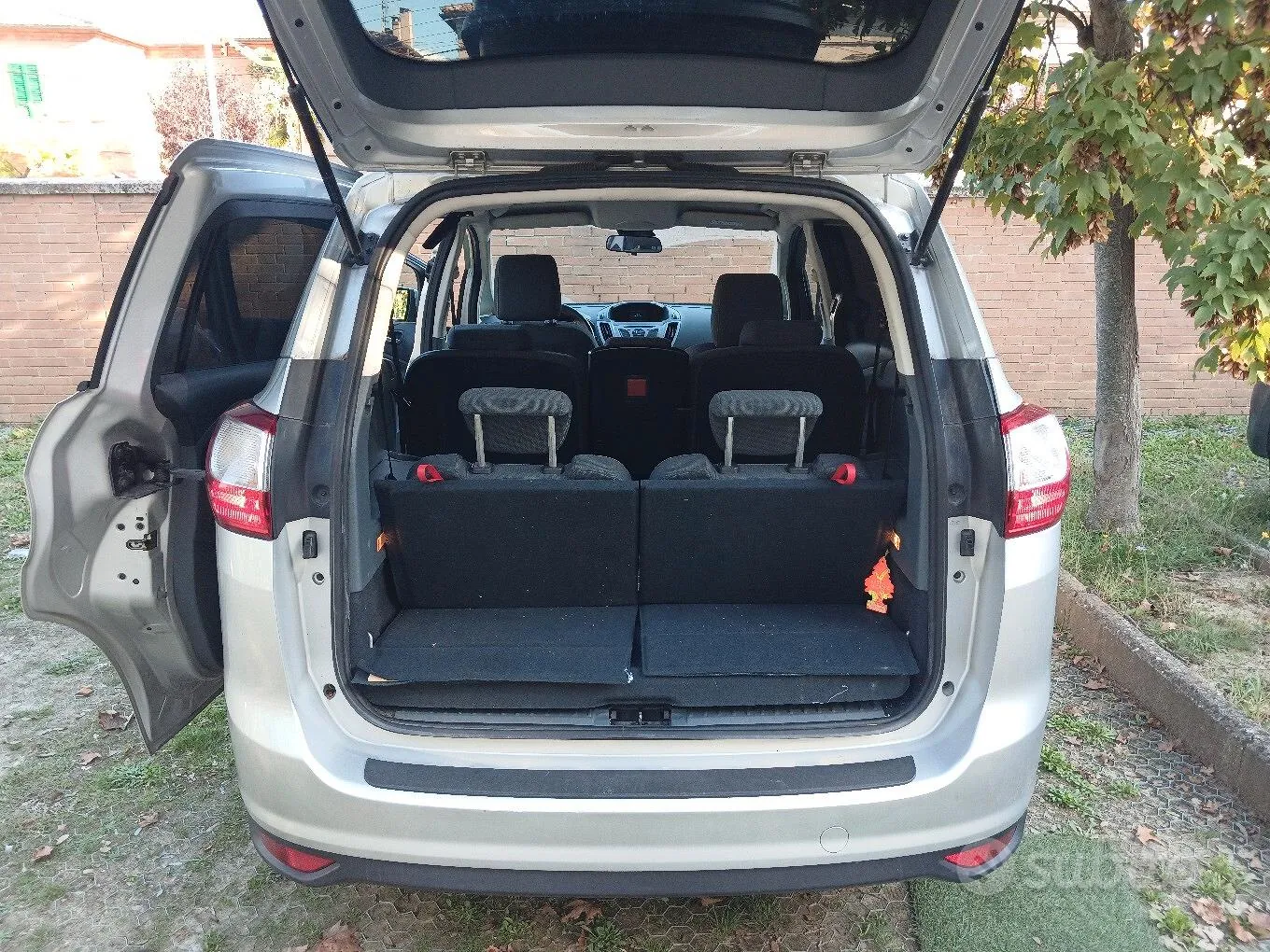 Ford C-Max 2014 photo 4