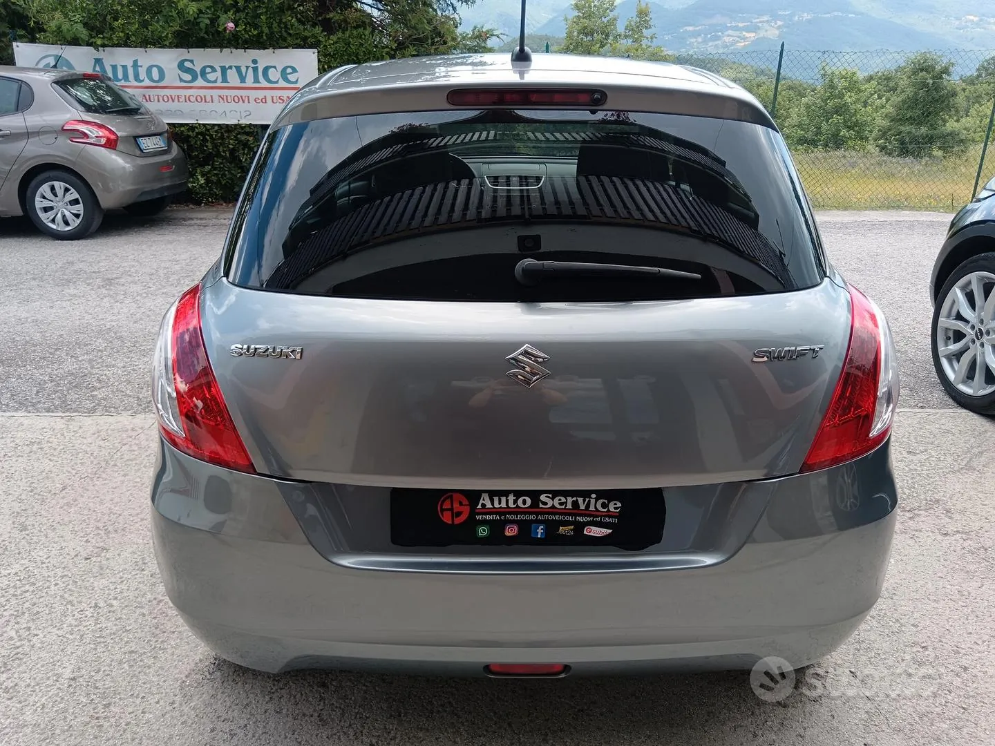 Suzuki Swift 2012 photo 4