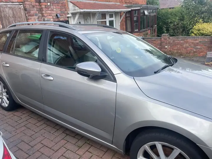 Skoda Octavia 2014 photo 3