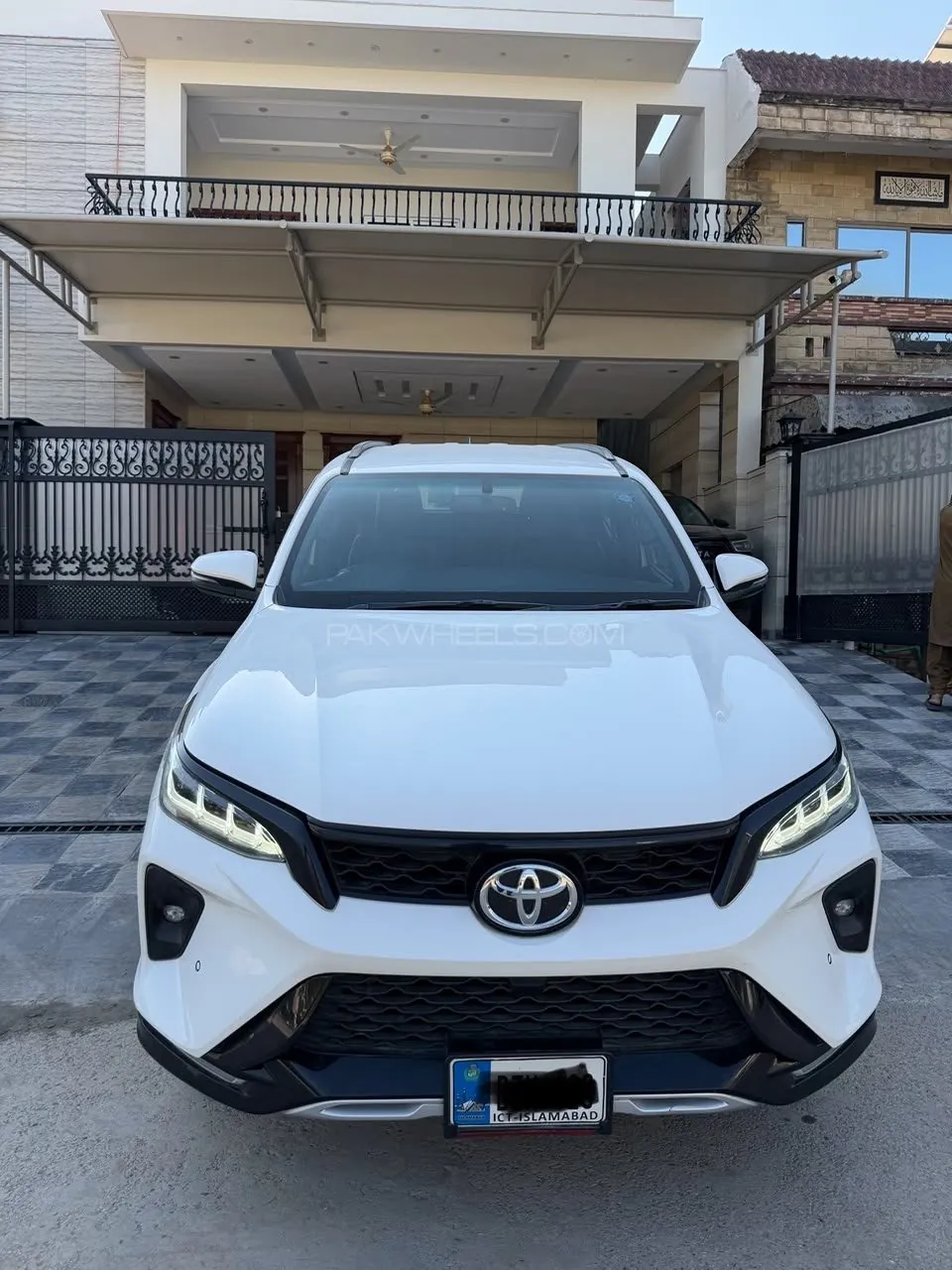 Toyota Fortuner