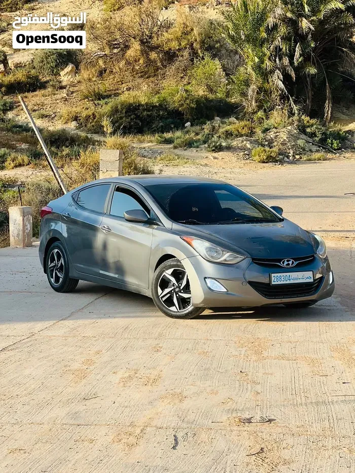 Hyundai Elantra 2012 photo 4