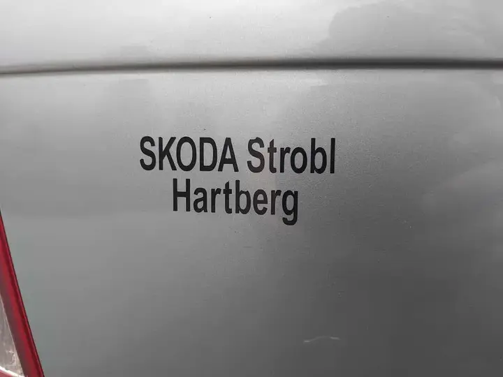 Skoda Fabia 2006 photo 2