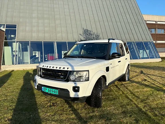 Land Rover Discovery 4 2015 photo 2