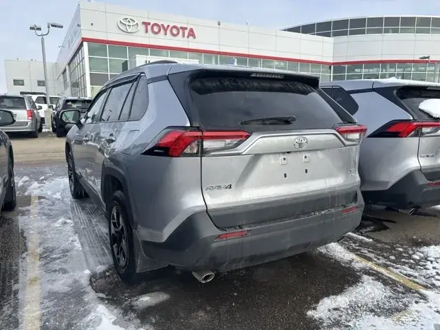 Toyota Rav4 2024 photo 5