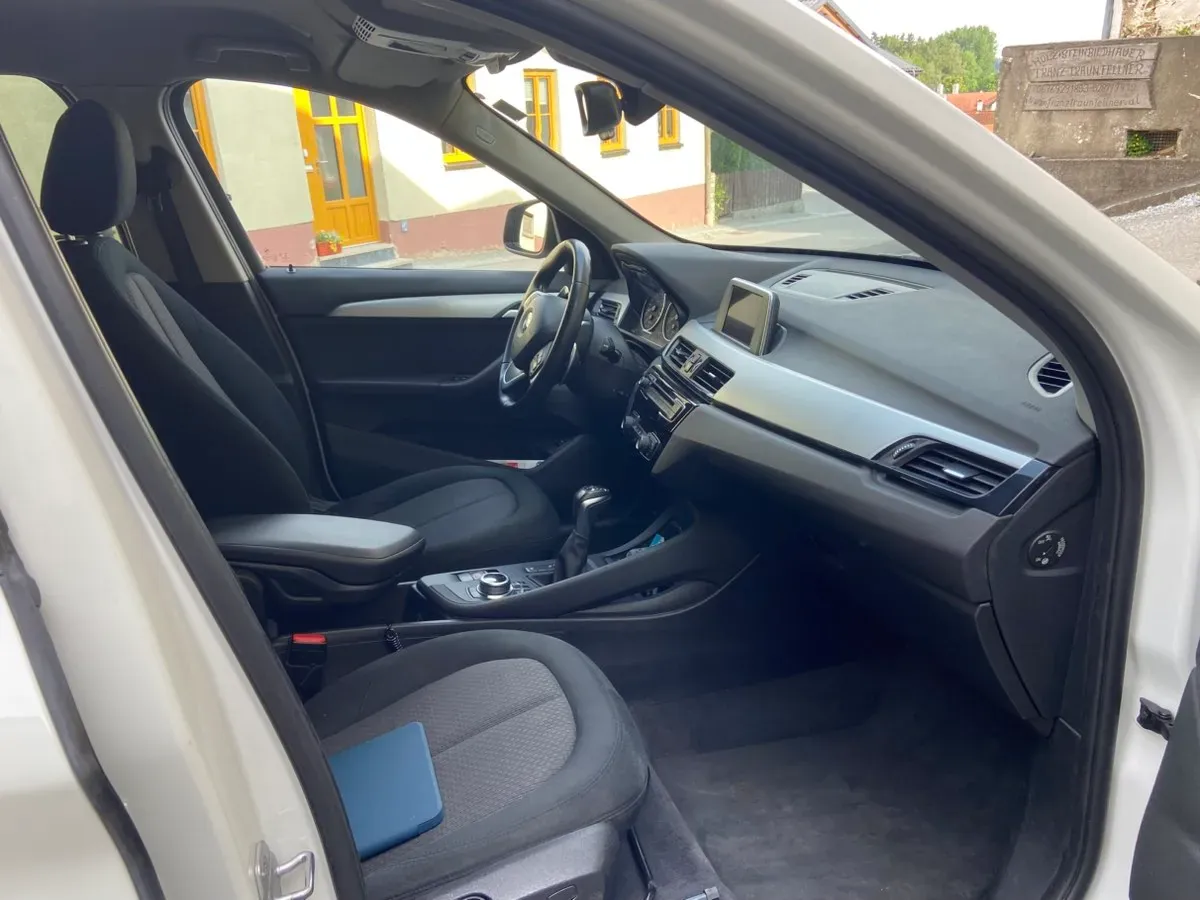 BMW X1 2017 photo 3