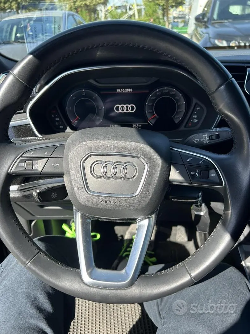 Audi Q3 2019 photo 4