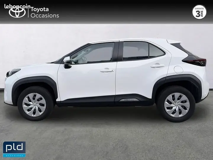 Toyota Yaris Cross 2022 photo 3