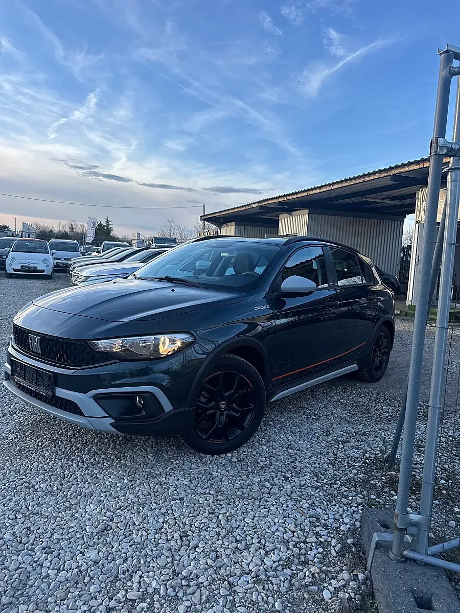 Fiat Tipo Cross