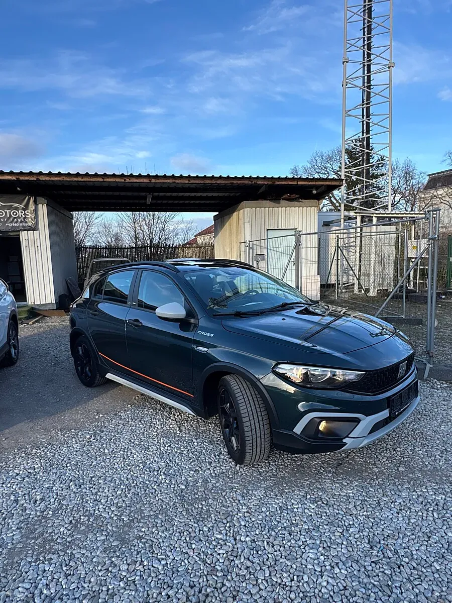 Fiat Tipo Cross 2023 photo 3