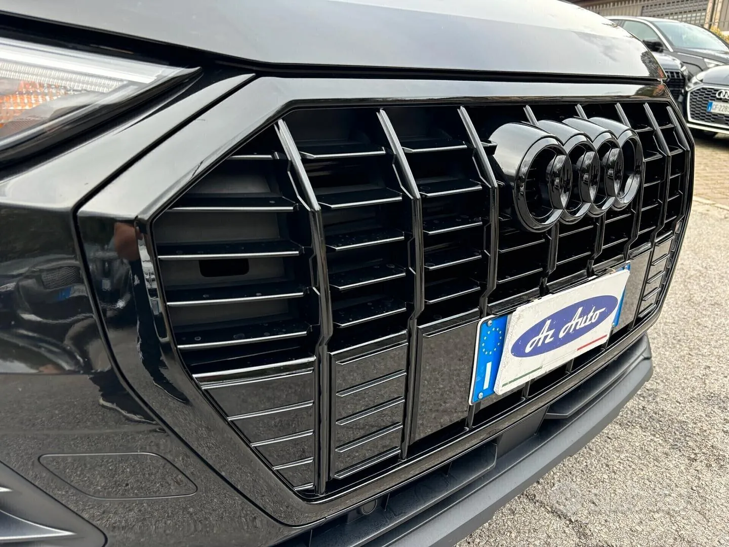 Audi Q3 2022 photo 4