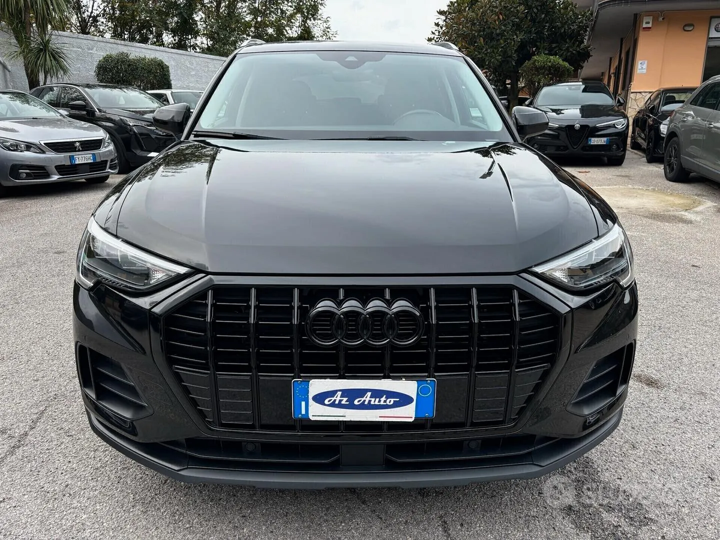 Audi Q3 2022 photo 2