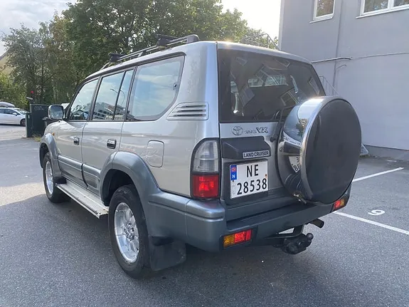 Toyota Land Cruiser 2000 photo 5