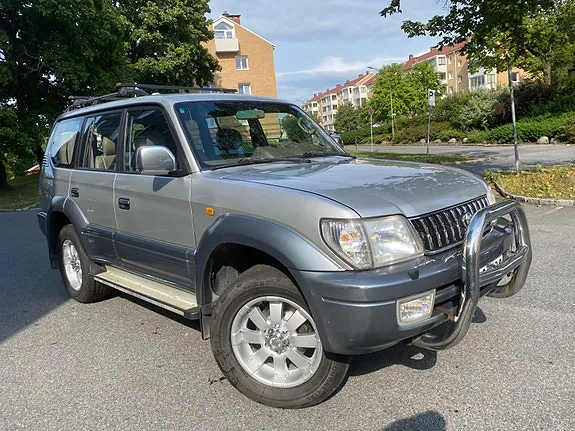 Toyota Land Cruiser 2000 photo 2