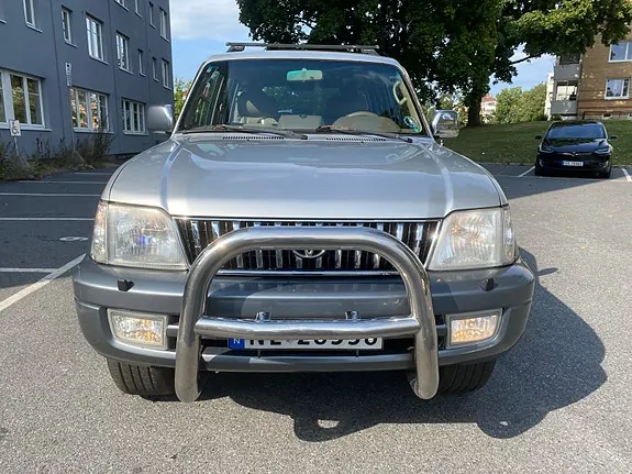Toyota Land Cruiser 2000 photo 3