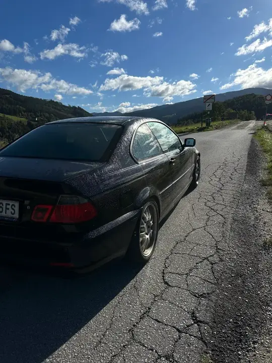 BMW 3Er-Reihe 318Ci 2004 photo 3