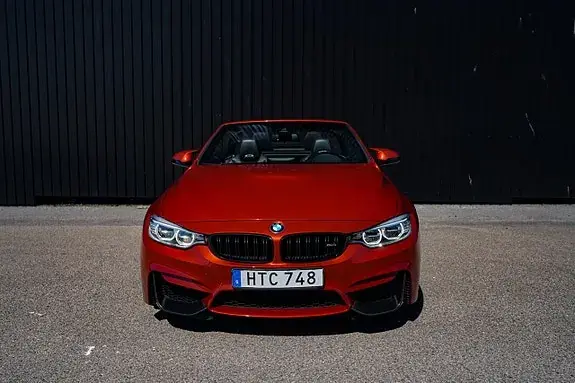 BMW M4 2015 photo 3