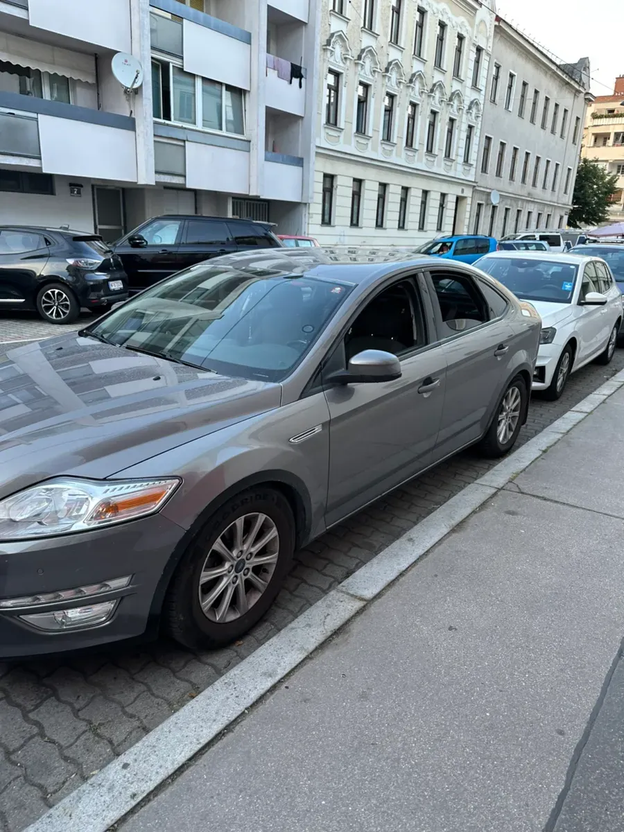 Ford Mondeo 2011 photo 3