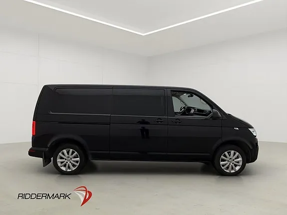 Volkswagen Transporter 2023 photo 2