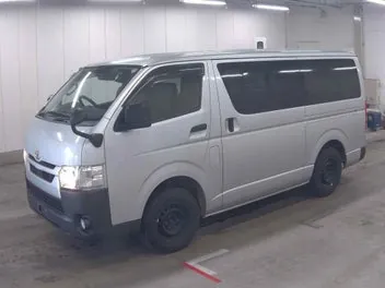 Toyota Hiace 2021 photo 5