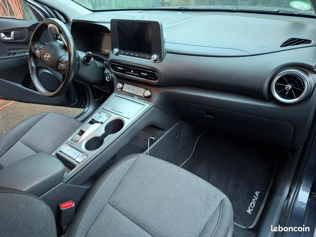 Hyundai Kona 2022 photo 3