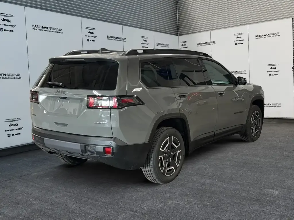 Jeep Cherokee 2026 photo 5