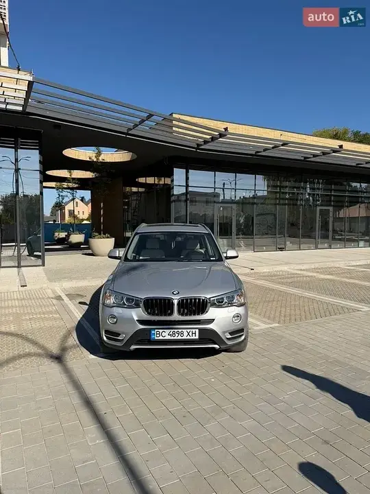 BMW X3 2014 photo 2