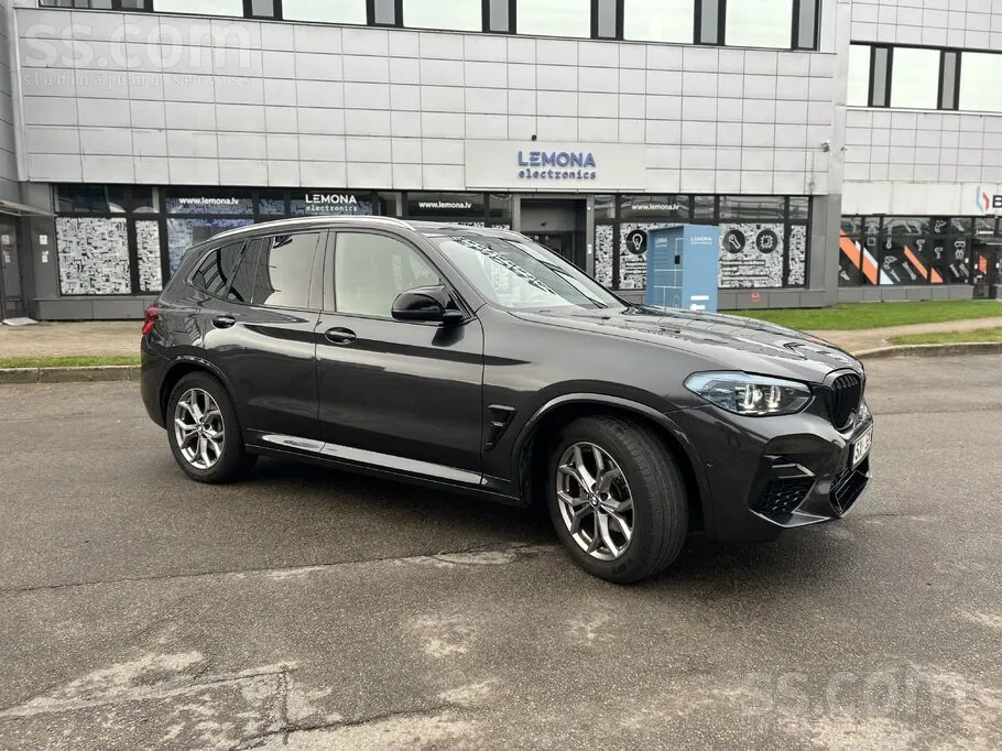 BMW X3 2018 photo 3
