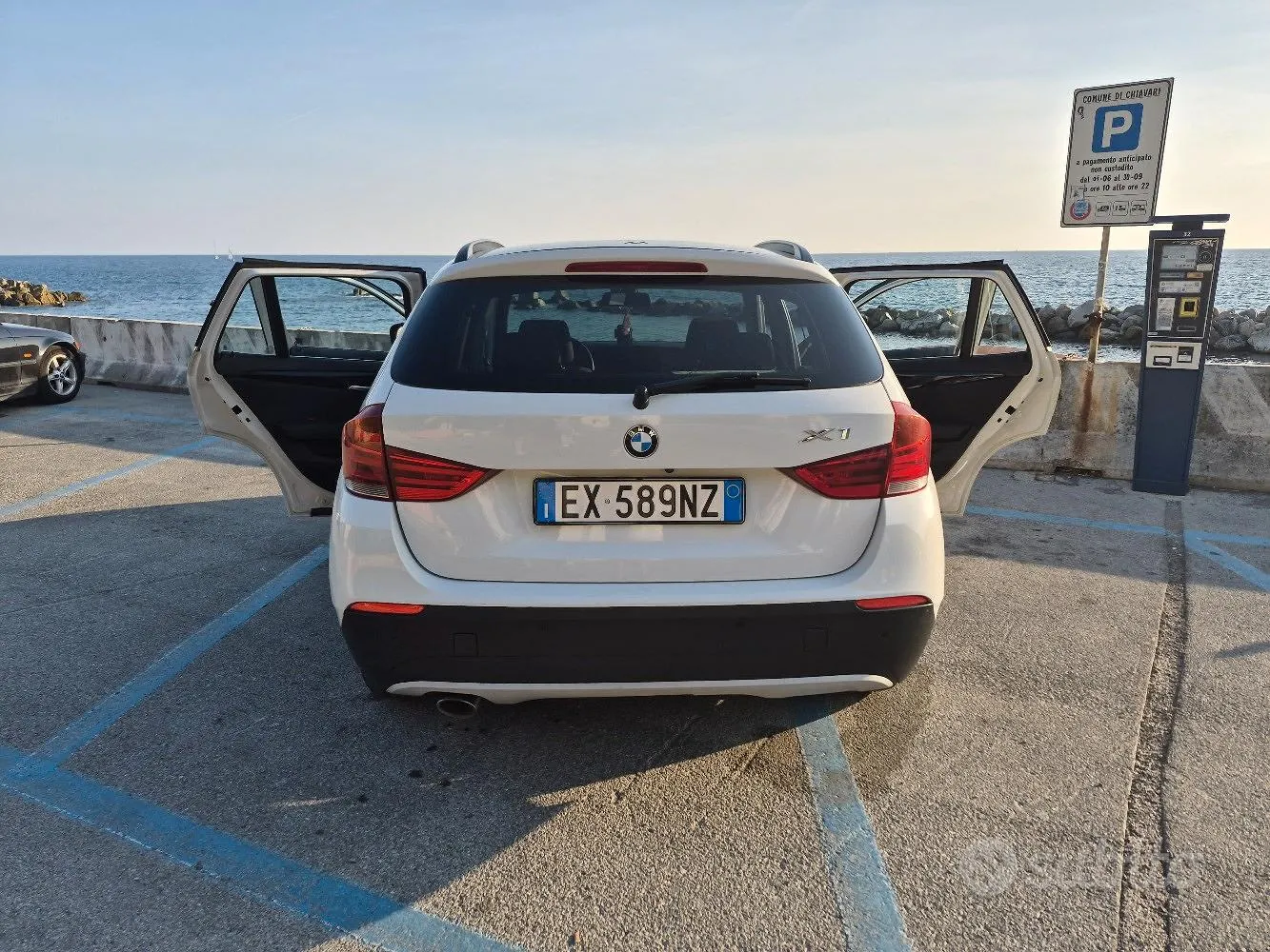 BMW X1 2011 photo 2