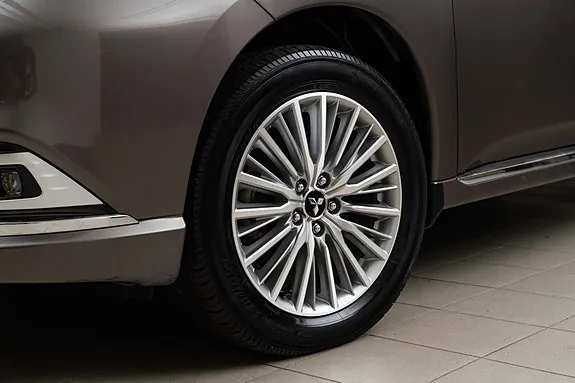 Mitsubishi Outlander 2018 photo 3